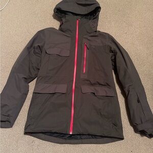 Mountain Hardwear Insulated Ski/Snowboard jacket with Recco Mens S